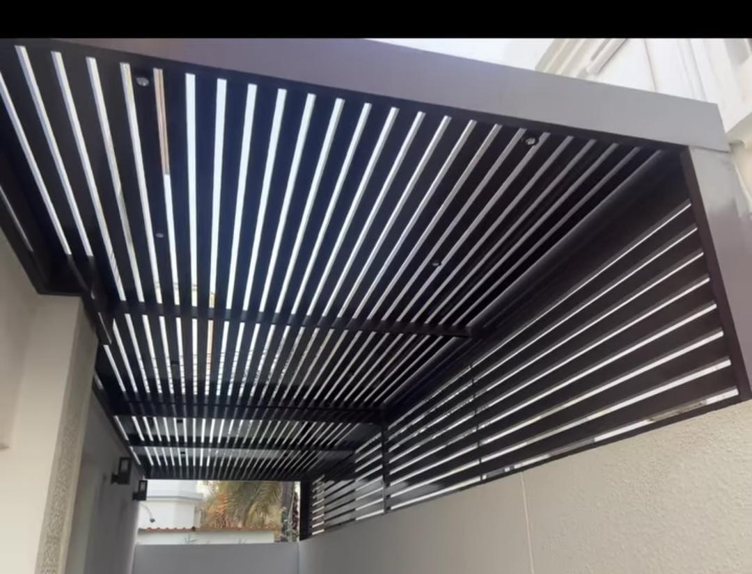 Aluminium pergola