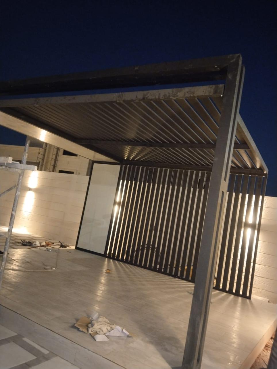 Aluminium pergola