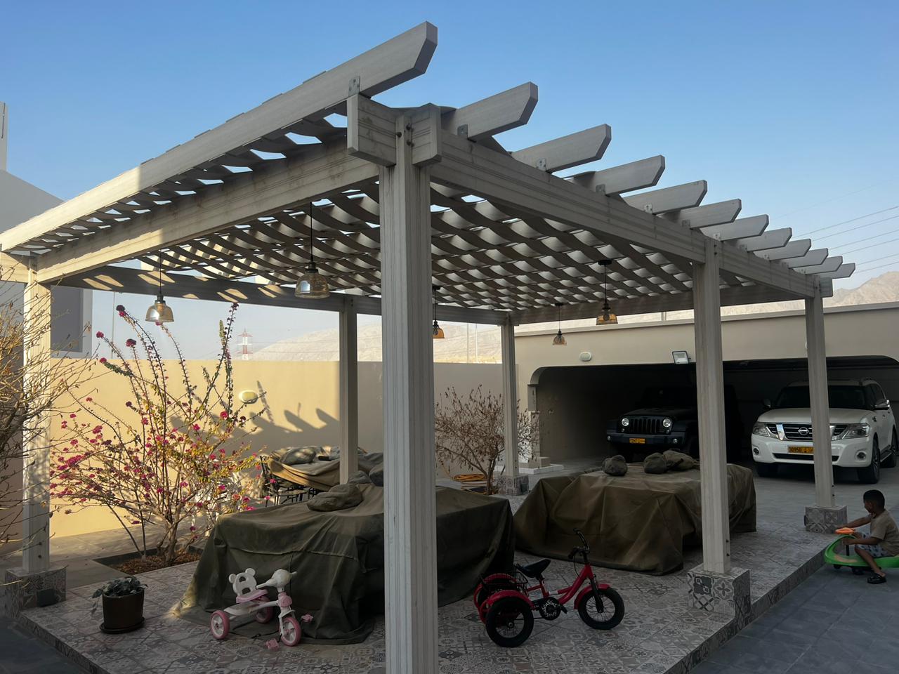 Aluminium pergola