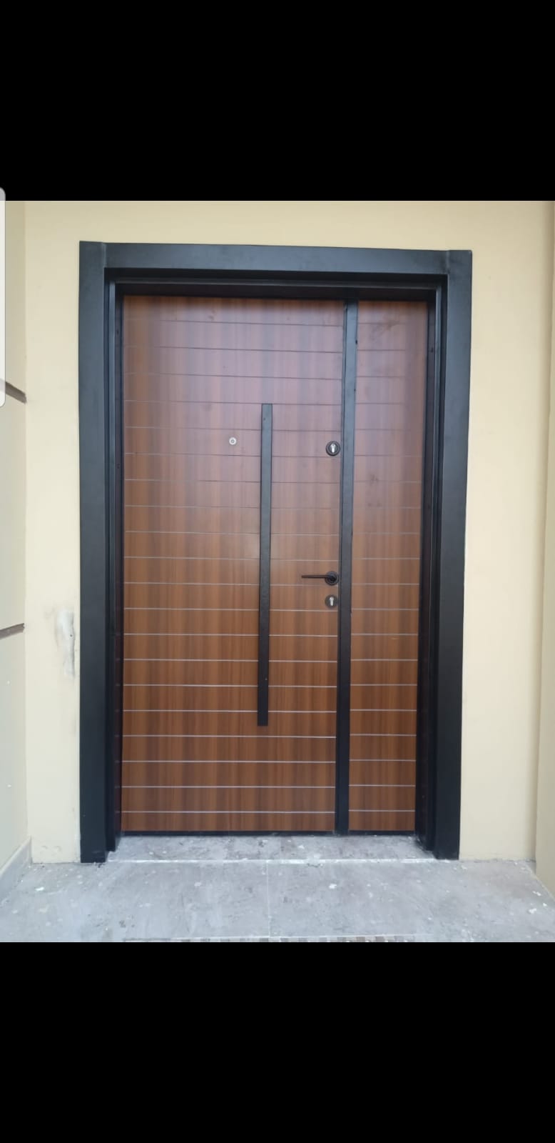 Aluminium composite panel door