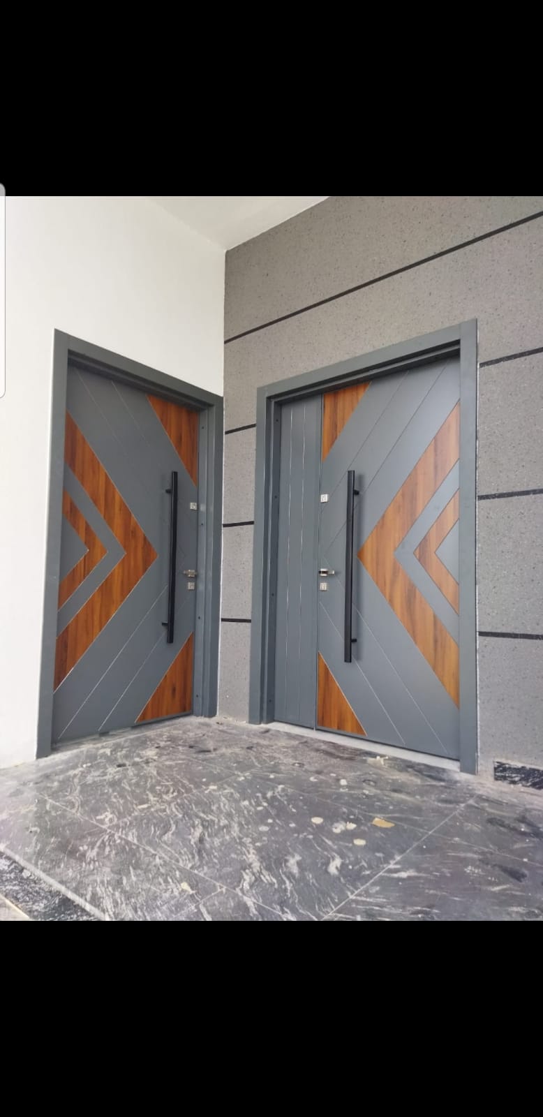 Aluminium composite panel door