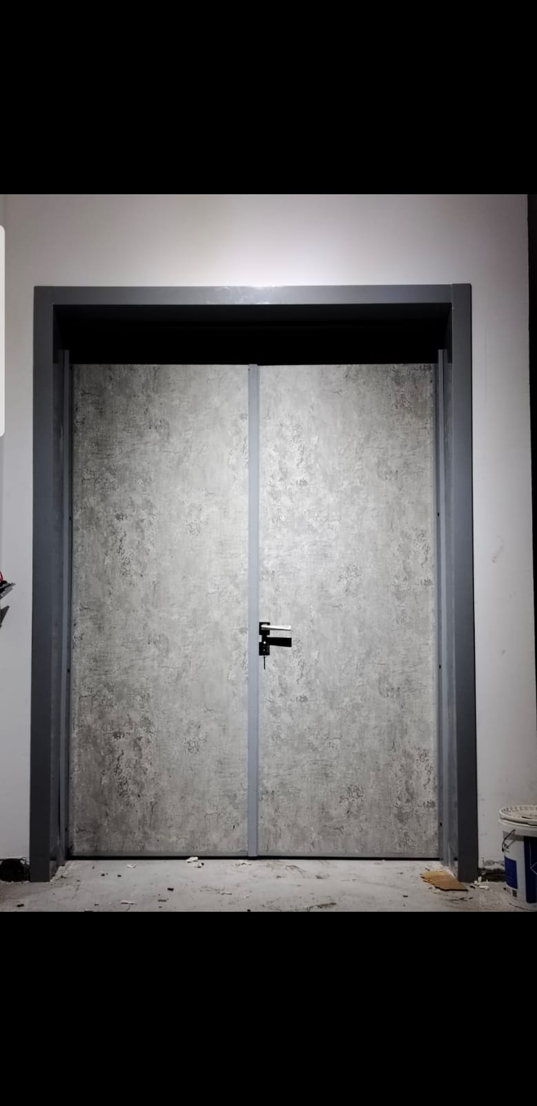 Aluminium composite panel door