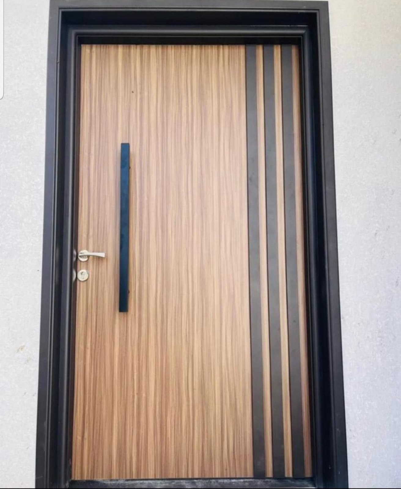 Aluminium composite panel door