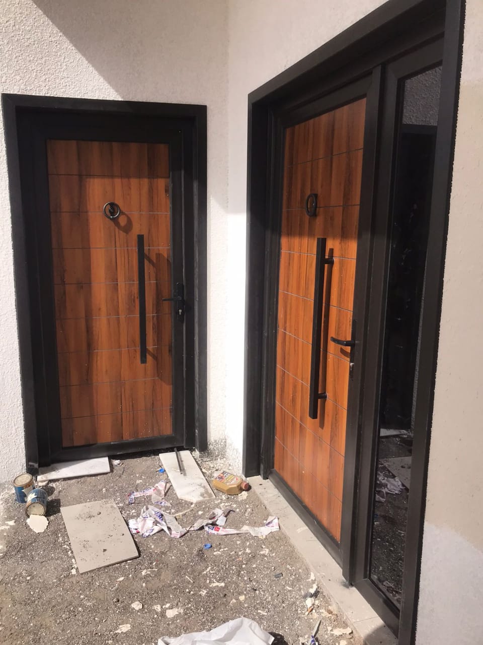 Aluminium composite panel door