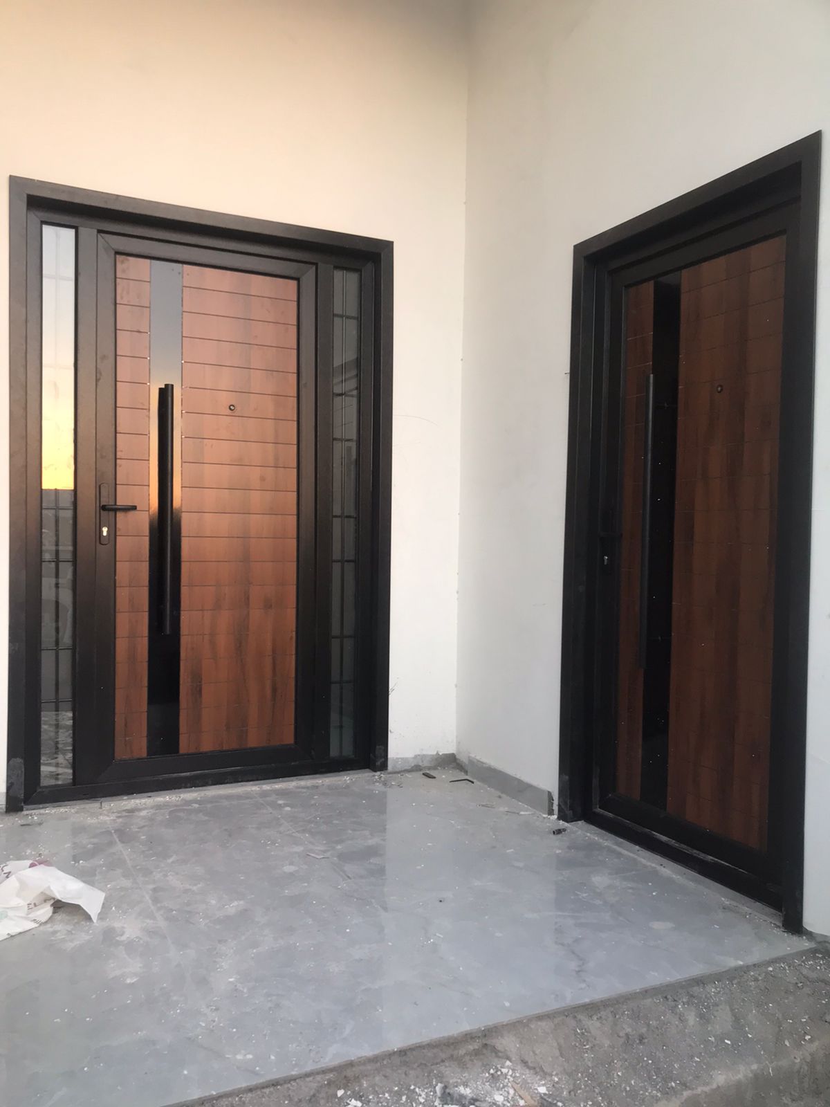 Aluminium composite panel door