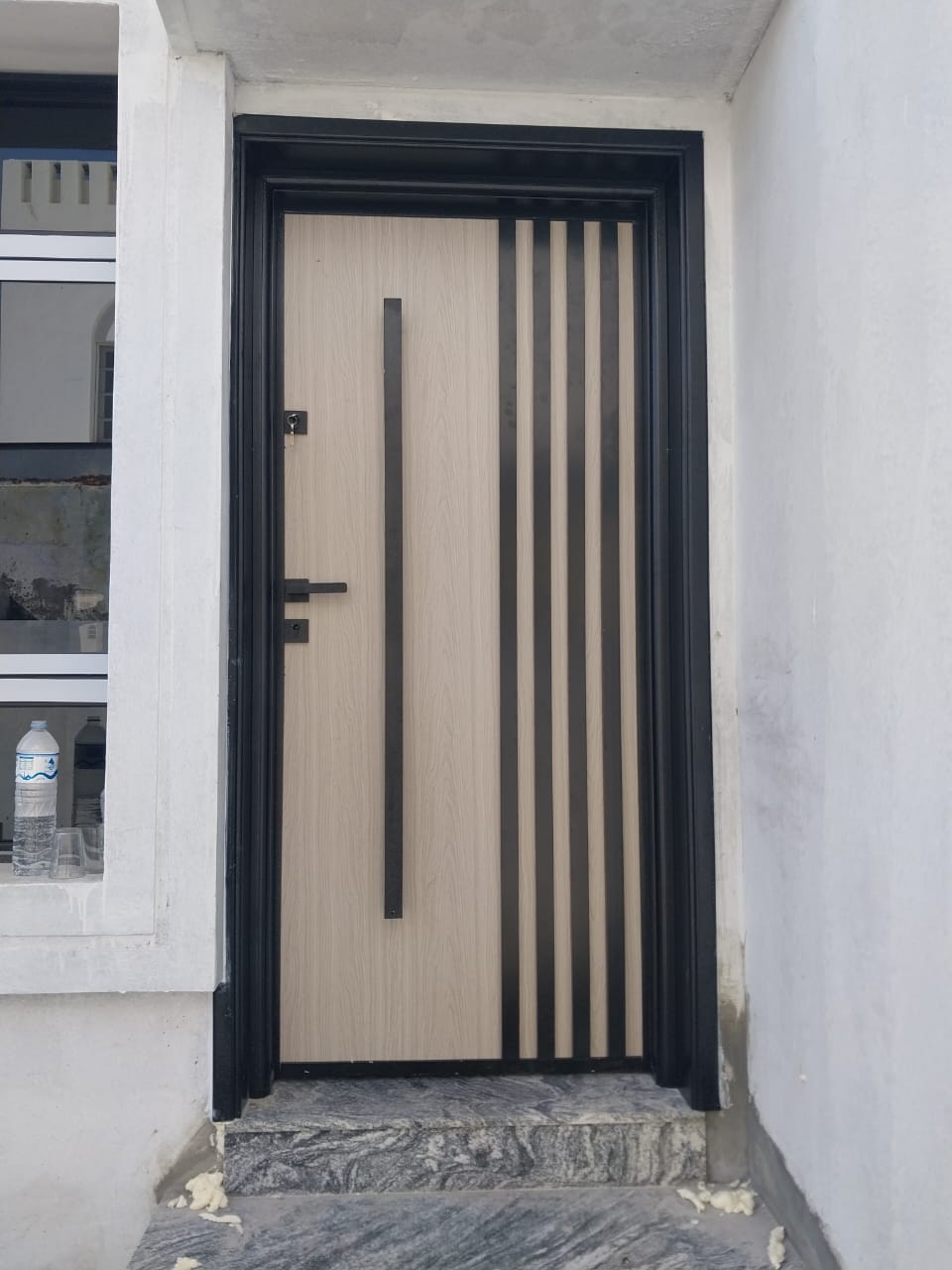 Aluminium composite panel door