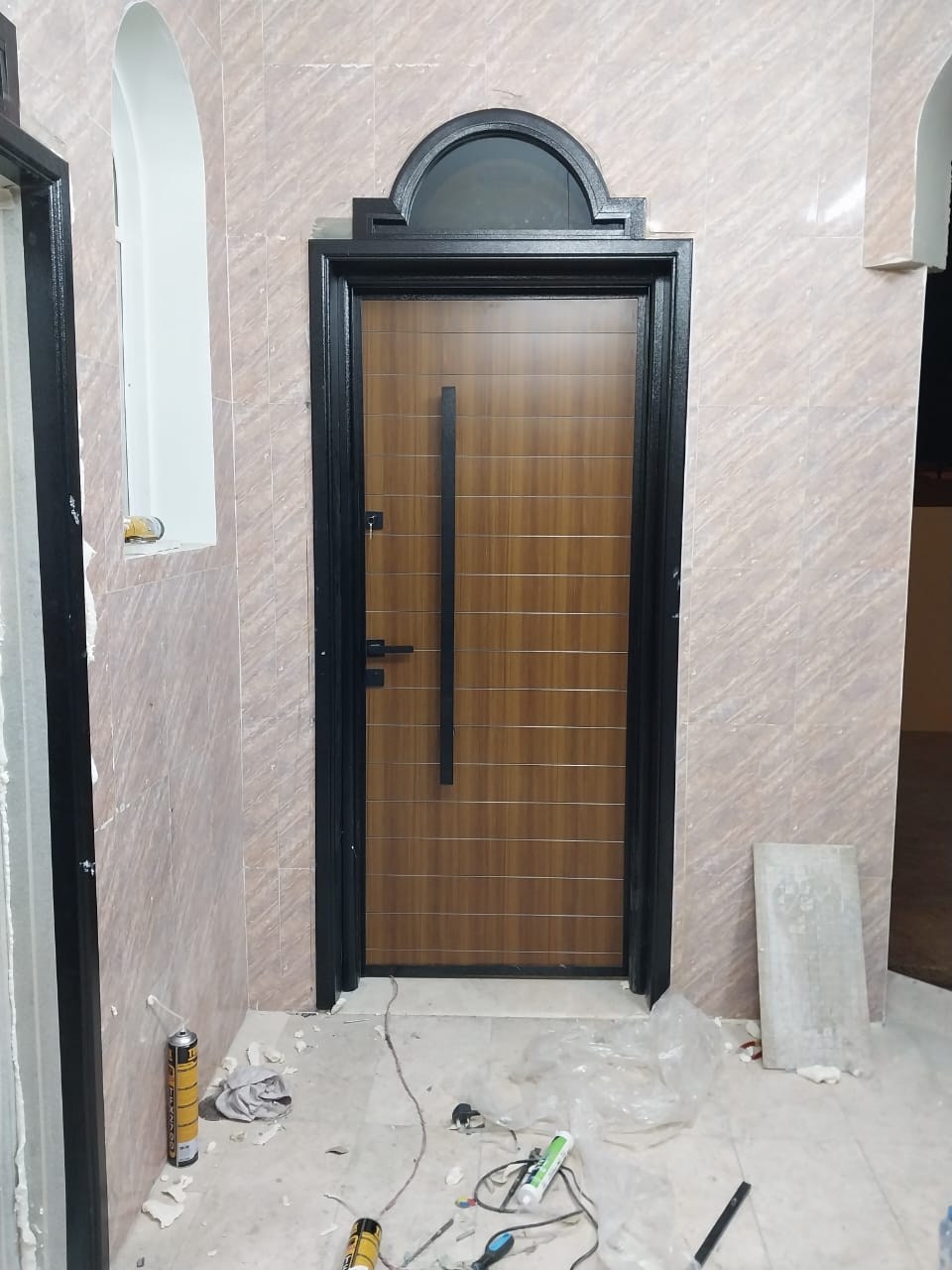 Aluminium composite panel door