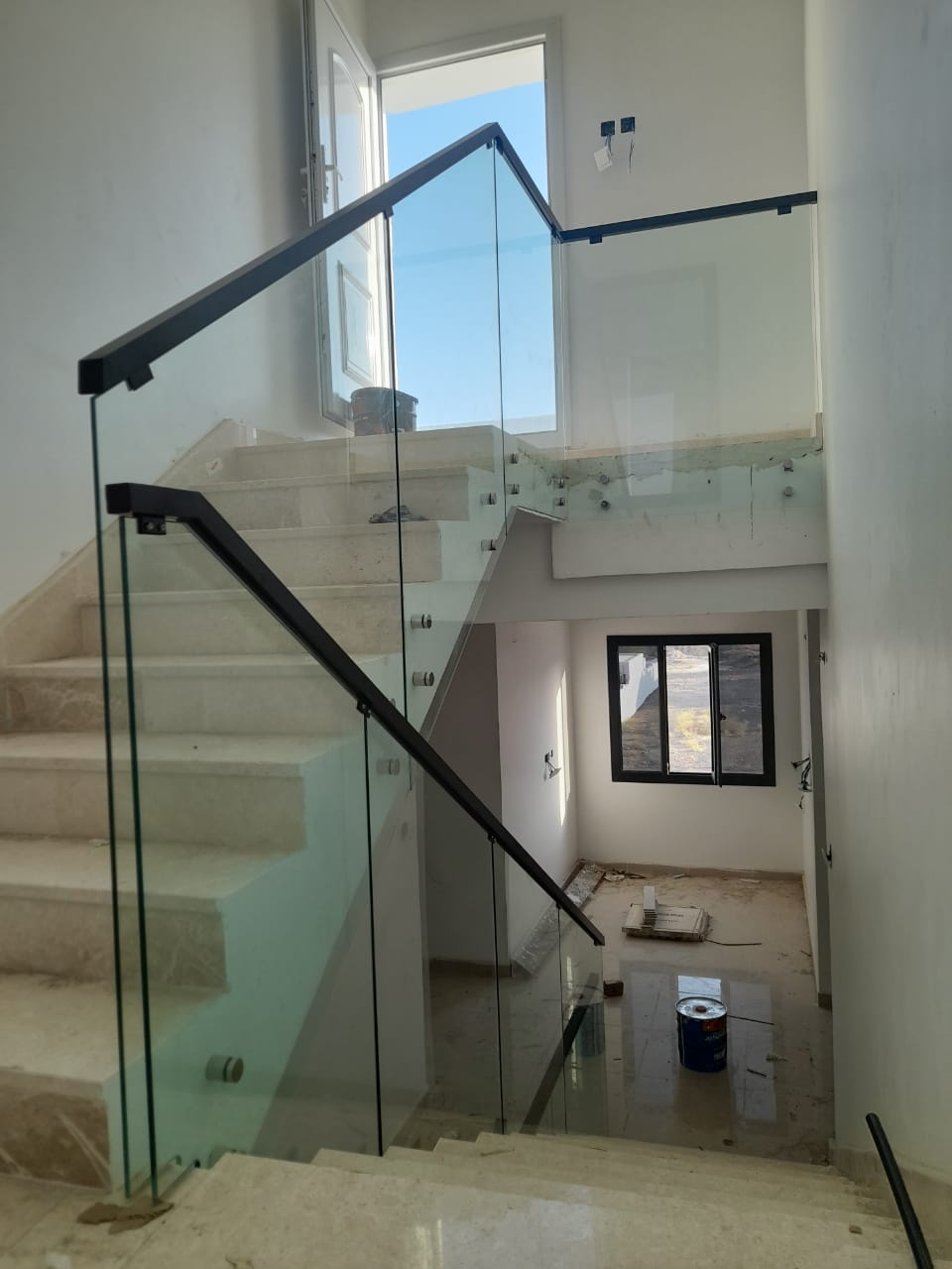 Glass railing